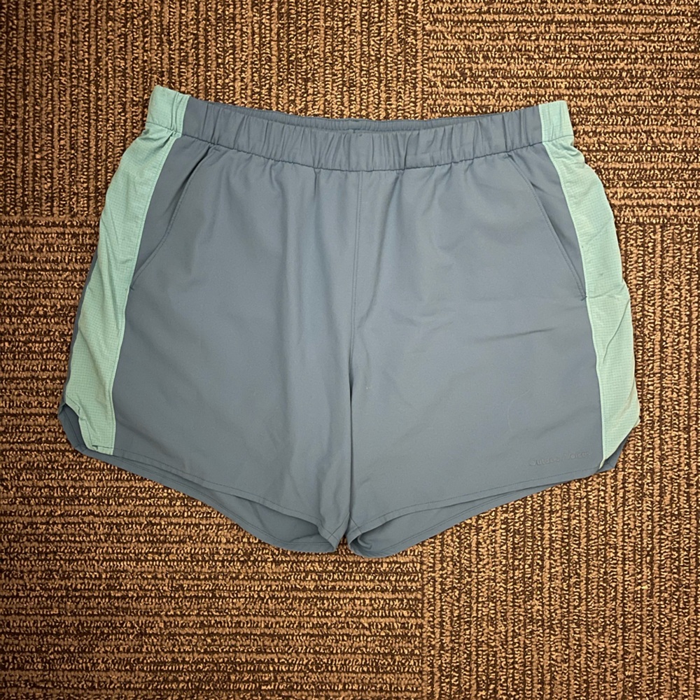 Mens Outdoor Voices Shorts *RARE*
